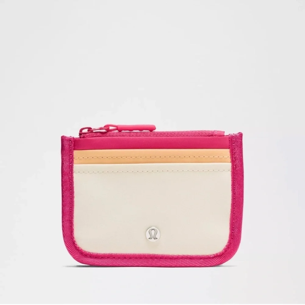 Lululemon True Identity Card Case – Raspberry Coulis / Rock Melon / Light Ivory